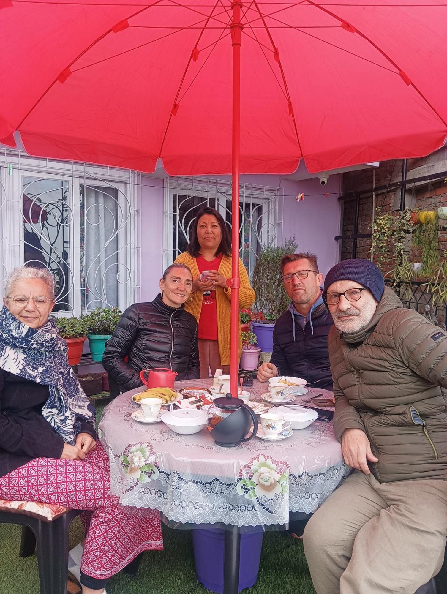 Dew Drops Guest House Darjeeling  Exterior photo